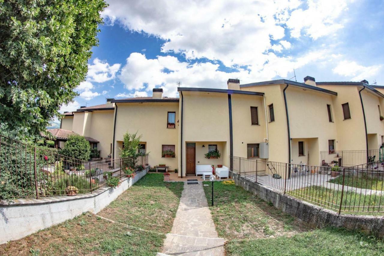 Casa Vacanze Nonna Angela Norcia Luaran gambar